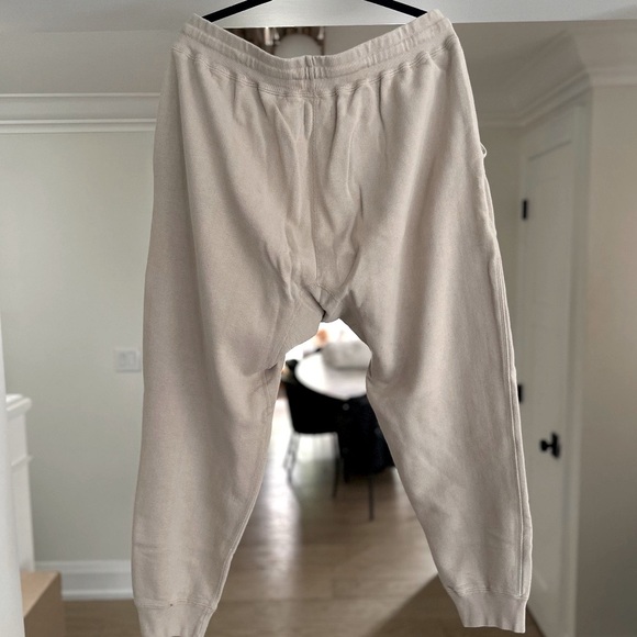TKEES Latte Core Joggers (Sweatpants) - Size 5 (US 14-16) - Picture 9 of 13